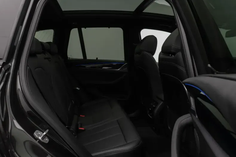 BMW X3 din 2022 cu 63.559 km - oferta BMW147257 - foto 26