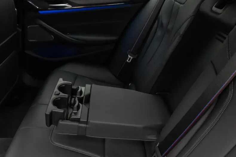 BMW M5 din 2022 cu 37.713 km - oferta BMW147260 - foto 28