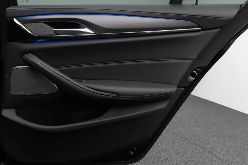 BMW M5 din 2022 cu 37.713 km - oferta BMW147260 - foto 31