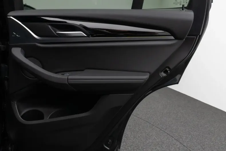 BMW X3 din 2022 cu 21.987 km - oferta BMW147261 - foto 31