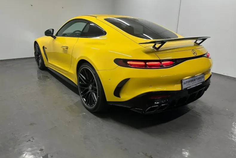 Mercedes-Benz AMG GT din 2024 cu 6.900 km - oferta MER147269 - foto 6