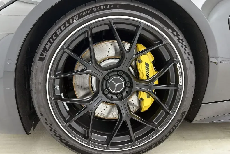 Mercedes-Benz AMG GT din 2024 cu 22.056 km - oferta MER147270 - foto 19