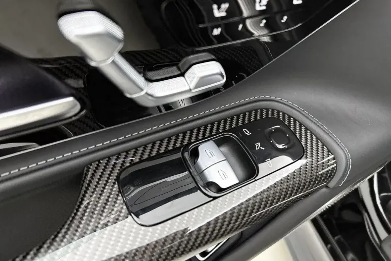 Mercedes-Benz AMG GT din 2024 cu 22.056 km - oferta MER147270 - foto 37