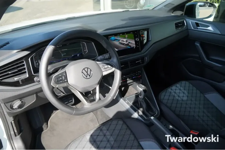 Volkswagen Taigo din 2024 cu 13.470 km - oferta VOL147274 - foto 9