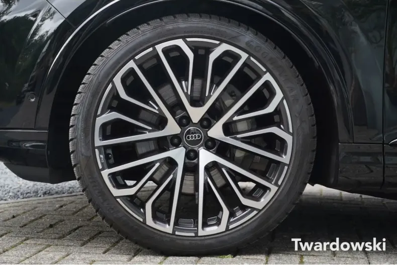 Audi Q7 din 2024 cu 17.621 km - oferta AUD147275 - foto 7