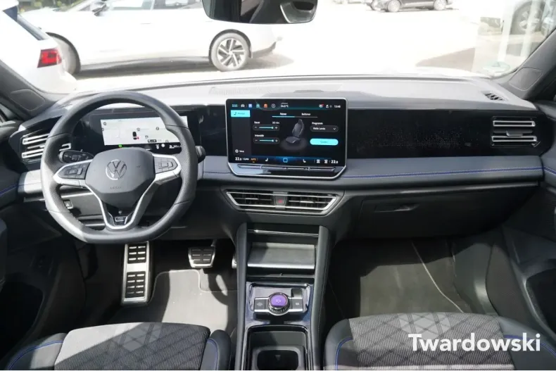 Volkswagen Tiguan din 2024 cu 18.121 km - oferta VOL147276 - foto 14