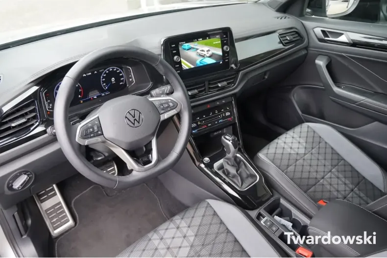 Volkswagen T-Roc din 2024 cu 17.193 km - oferta VOL147277 - foto 9