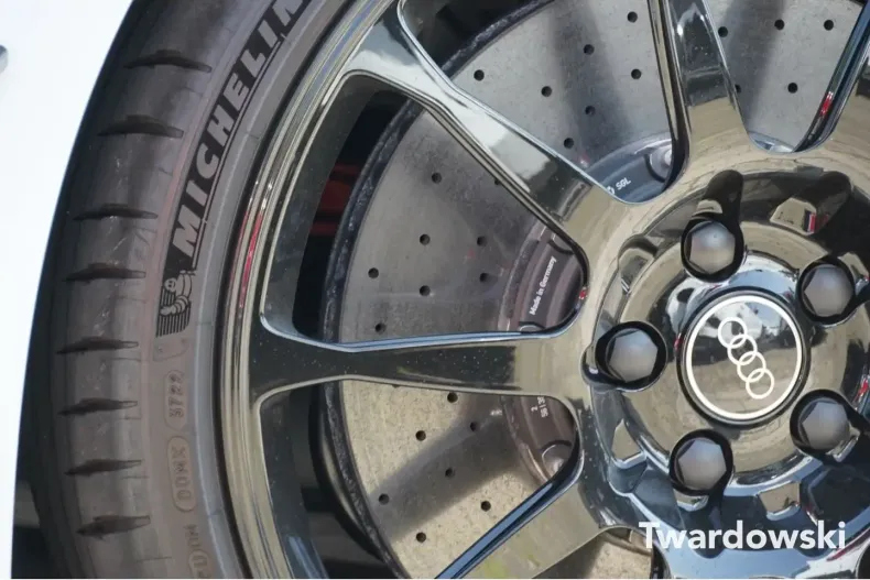 Audi R8 din 2024 cu 3.110 km - oferta AUD147279 - foto 8