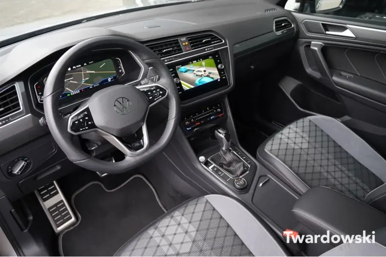 Volkswagen Tiguan Allspace din 2024 cu 22.530 km - oferta VOL147281 - foto 10