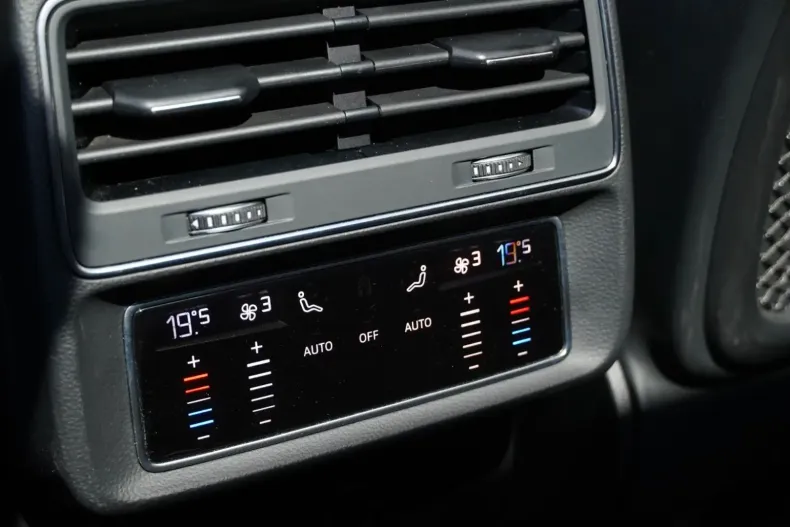 Audi Q7 din 2025 cu 15.463 km - oferta AUD147282 - foto 17