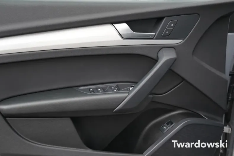 Audi Q5 din 2024 cu 11.950 km - oferta AUD147284 - foto 8