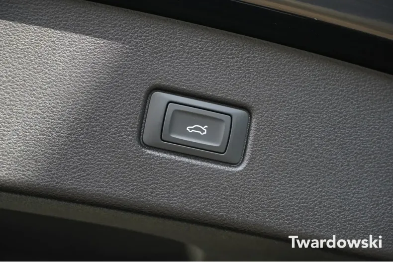 Audi Q5 din 2023 cu 17.795 km - oferta AUD147285 - foto 16