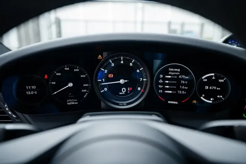 Porsche 992 din 2023 cu 16.200 km - oferta POR147287 - foto 11