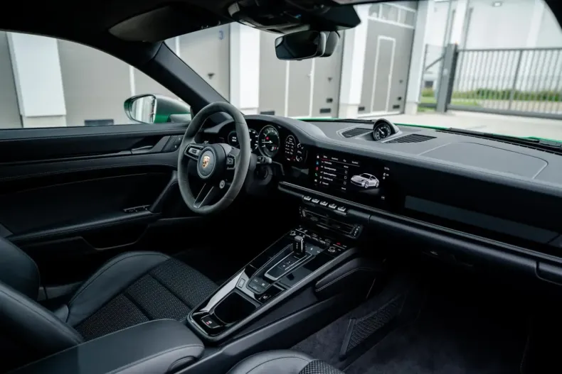 Porsche 992 din 2023 cu 16.200 km - oferta POR147287 - foto 16