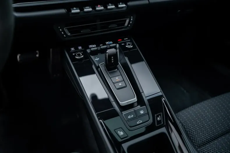 Porsche 992 din 2023 cu 16.200 km - oferta POR147287 - foto 21