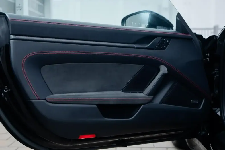 Porsche 992 din 2023 cu 12.600 km - oferta POR147288 - foto 15