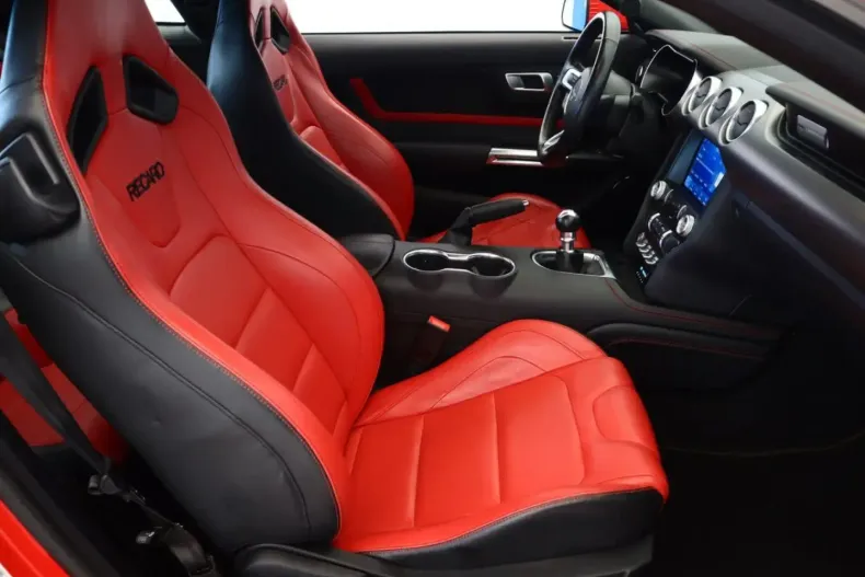 Ford Mustang din 2022 cu 35.300 km - oferta FOR147289 - foto 7