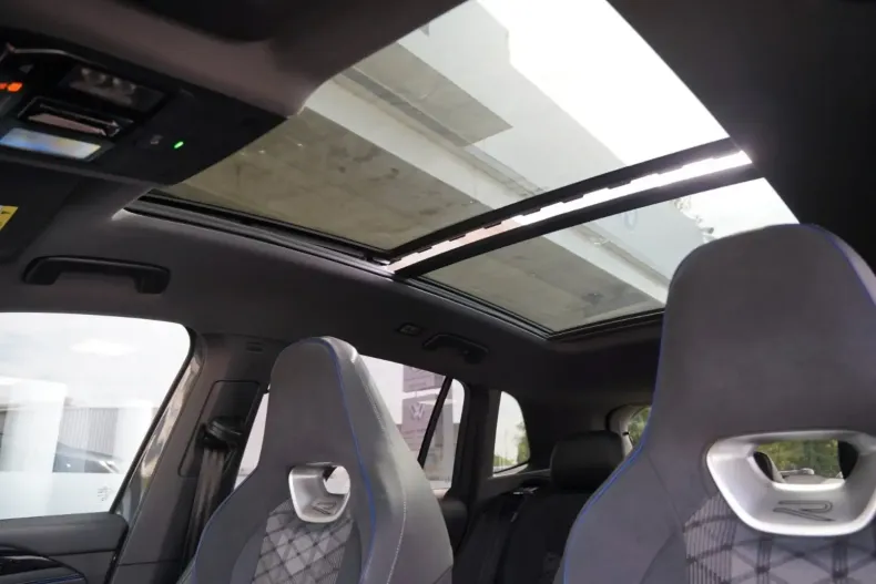 Volkswagen Tiguan din 2024 cu 15.166 km - oferta VOL147291 - foto 11