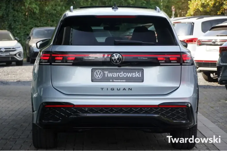 Volkswagen Tiguan din 2024 cu 12.149 km - oferta VOL147292 - foto 5