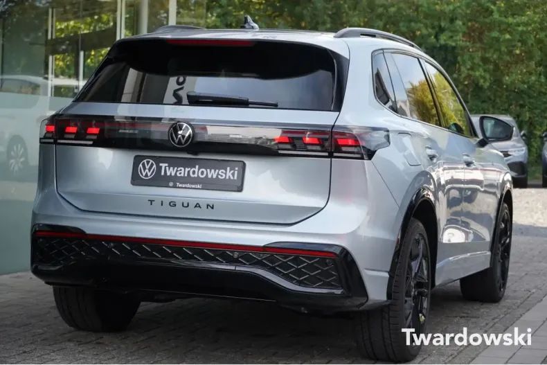 Volkswagen Tiguan din 2024 cu 12.149 km - oferta VOL147292 - foto 6