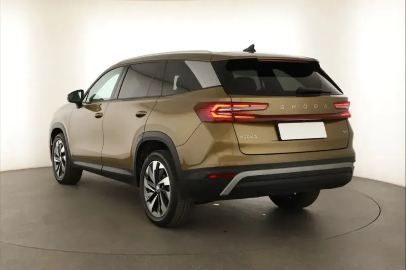 Skoda Kodiaq din 2024 cu 22.569 km - oferta SKO147293 - foto 4