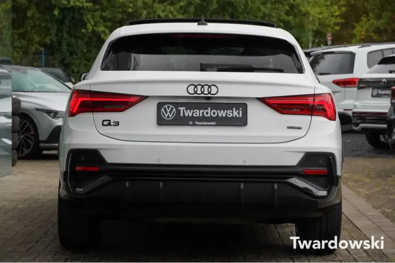 Audi Q3 din 2024 cu 10.496 km - oferta AUD147295 - foto 5