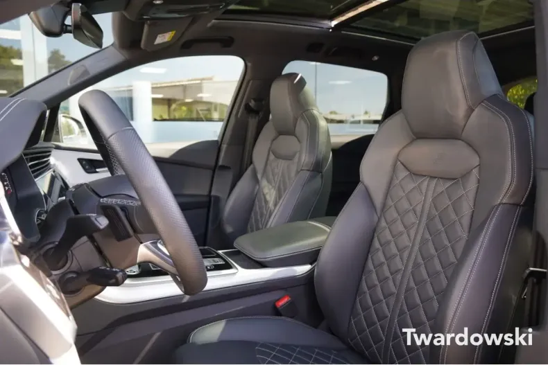 Audi Q7 din 2025 cu 18.461 km - oferta AUD147296 - foto 10