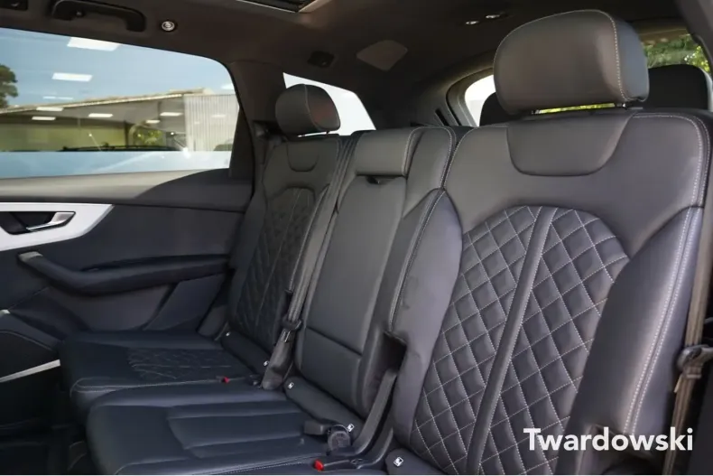 Audi Q7 din 2025 cu 18.461 km - oferta AUD147296 - foto 11