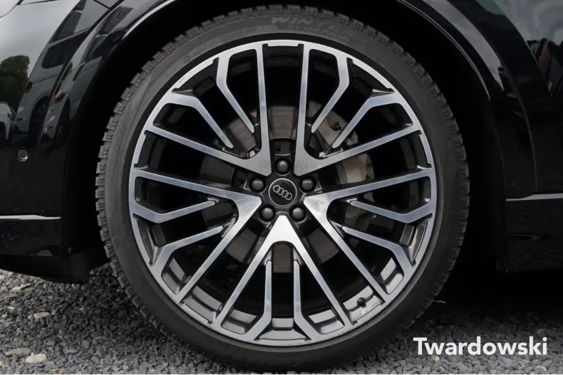 Audi Q8 din 2025 cu 19.165 km - oferta AUD147297 - foto 7