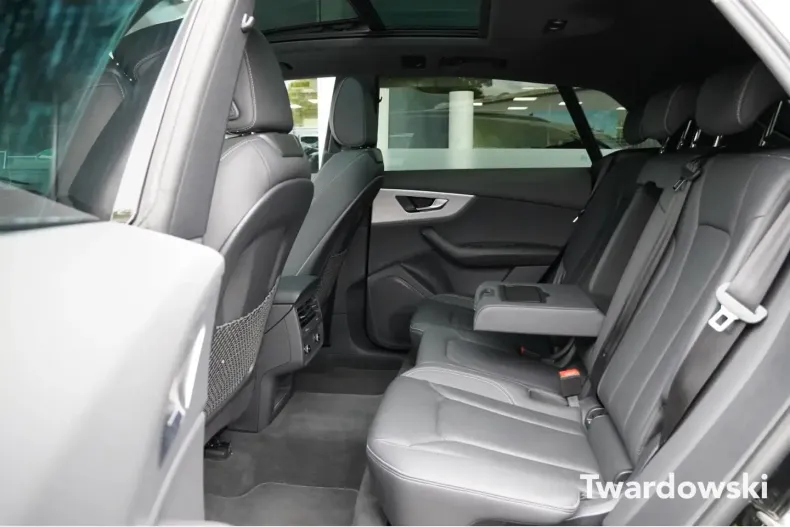 Audi Q8 din 2025 cu 19.165 km - oferta AUD147297 - foto 10