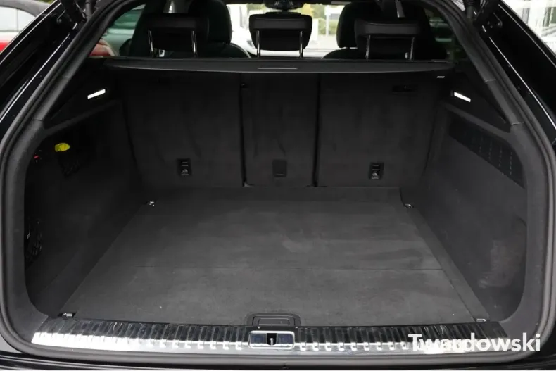 Audi Q8 din 2025 cu 19.165 km - oferta AUD147297 - foto 17