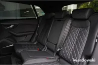 Audi SQ8 din 2024 cu 14.674 km - oferta AUD147300 - foto 11