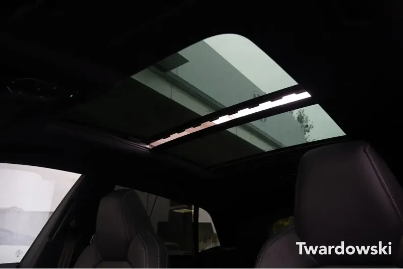 Audi SQ8 din 2024 cu 14.674 km - oferta AUD147300 - foto 12