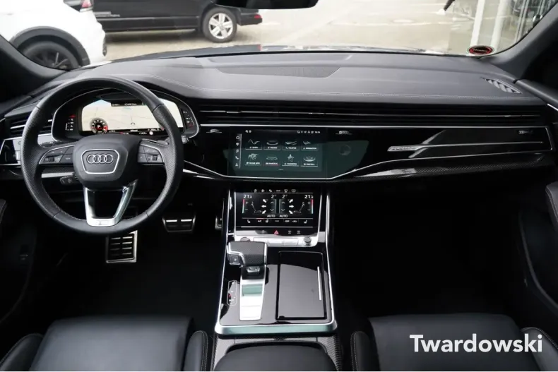 Audi SQ8 din 2024 cu 14.674 km - oferta AUD147300 - foto 13