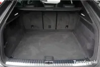 Audi SQ8 din 2024 cu 14.674 km - oferta AUD147300 - foto 17