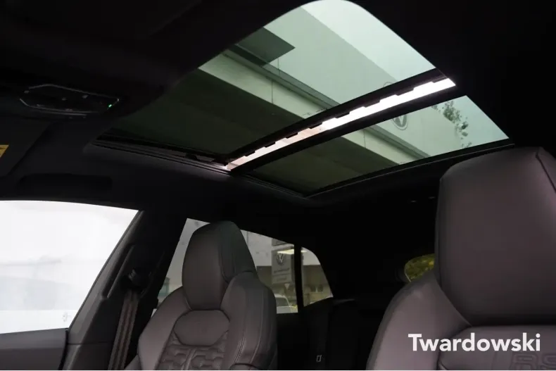 Audi RSQ8 din 2024 cu 11.157 km - oferta AUD147301 - foto 12