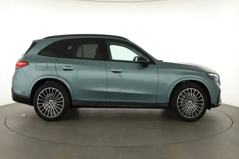 Mercedes-Benz GLC 220 din 2024 cu 22.540 km - oferta MER147306 - foto 6