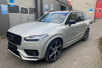 Volvo XC90 din 2022 - oferta VOL147307