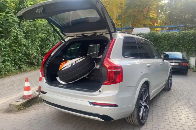 Volvo XC90 din 2022 cu 55.600 km - oferta VOL147307 - foto 7