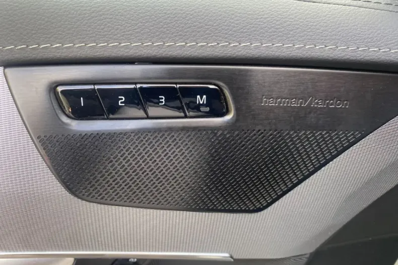 Volvo XC90 din 2022 cu 55.600 km - oferta VOL147307 - foto 17