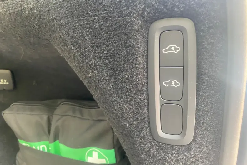 Volvo XC90 din 2022 cu 55.600 km - oferta VOL147307 - foto 25