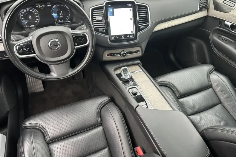 Volvo XC90 din 2022 cu 108.450 km - oferta VOL147308 - foto 6