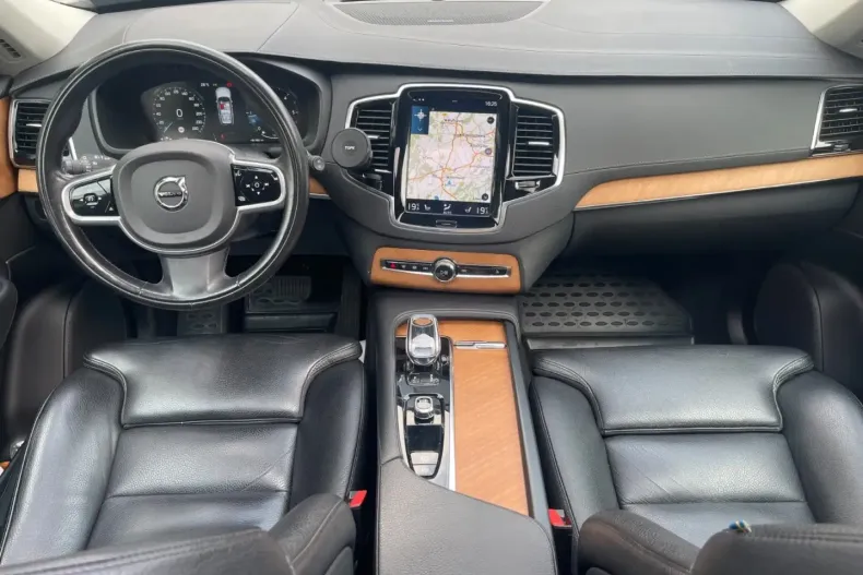 Volvo XC90 din 2022 cu 117.348 km - oferta VOL147311 - foto 8