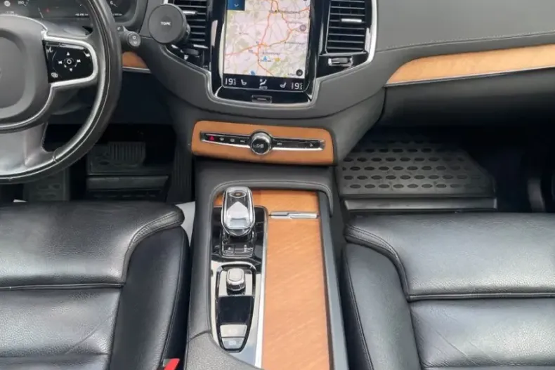 Volvo XC90 din 2022 cu 117.348 km - oferta VOL147311 - foto 9