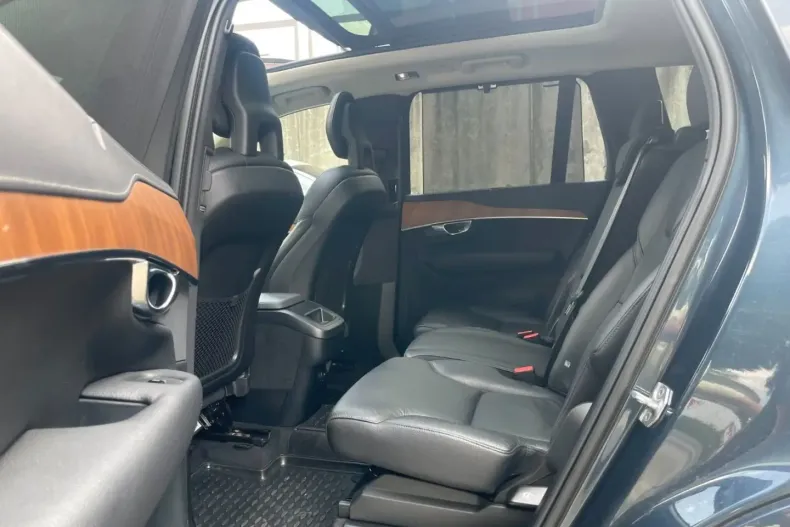 Volvo XC90 din 2022 cu 117.348 km - oferta VOL147311 - foto 12