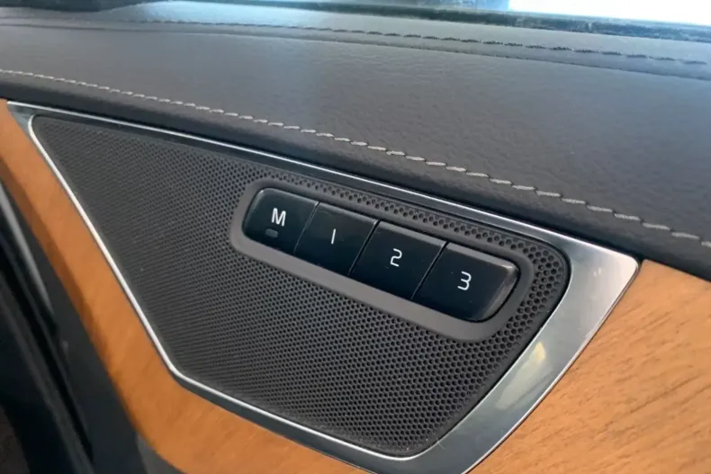 Volvo XC90 din 2022 cu 118.062 km - oferta VOL147312 - foto 10