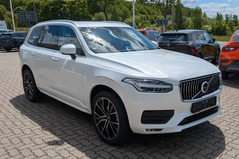 Volvo XC90 din 2020 cu 97.500 km - oferta VOL147315 - foto 2