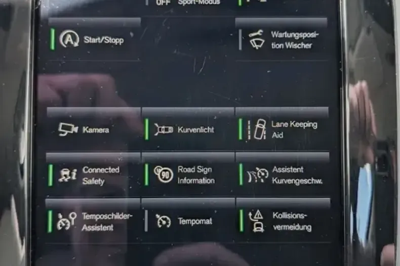 Volvo XC90 din 2020 cu 97.500 km - oferta VOL147315 - foto 17