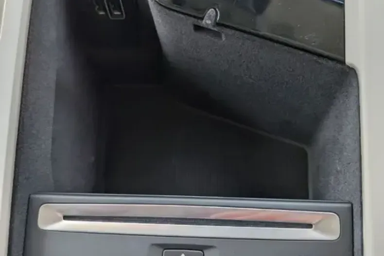 Volvo XC90 din 2020 cu 97.500 km - oferta VOL147315 - foto 19