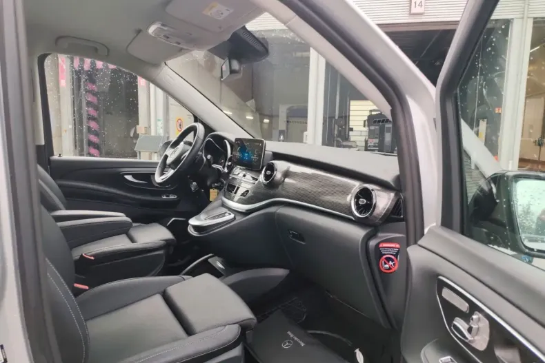 Mercedes-Benz V 300 din 2022 cu 35.203 km - oferta MER147316 - foto 7